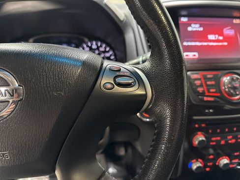 Used 2014 Nissan Pathfinder Platinum w/ Platinum Premium Package image 12