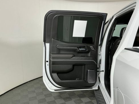Used 2023 GMC Sierra 1500 AT4X AWD/4WD image 25