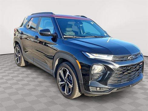 Used 2022 Chevrolet TrailBlazer RS image 3