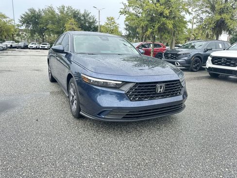 Used 2023 Honda Accord EX image 16