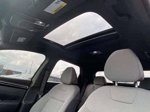 Used 2022 Hyundai Santa Cruz SEL Premium image 14