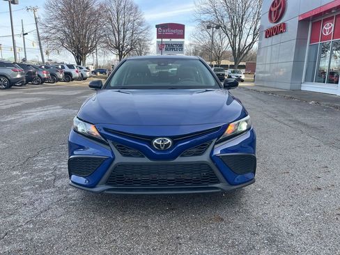 Certified 2023 Toyota Camry SE image 9