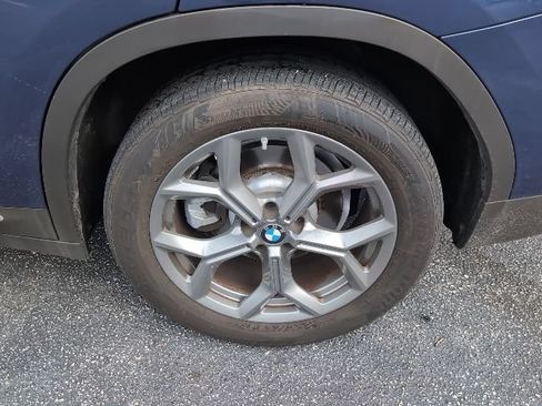Used 2021 BMW X3 xDrive30i w/ Convenience Package AWD/4WD image 7