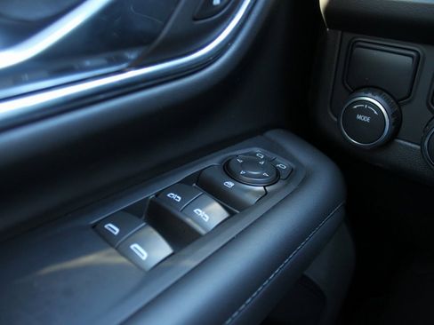 Used 2023 Chevrolet Tahoe LS image 15