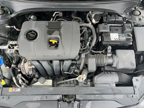 Used 2021 Kia Forte LXS FWD image 8