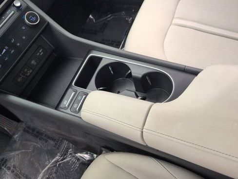 Used 2025 Hyundai Sonata SEL FWD image 23