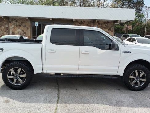 Used 2019 Ford F150 XLT w/ Equipment Group 302A Luxury AWD/4WD image 6