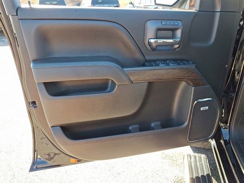 Used 2018 GMC Sierra 1500 Denali w/ Denali Ultimate Package image 12