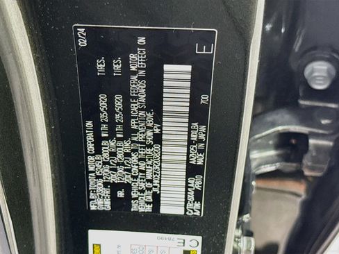 Used 2024 Lexus NX 350h AWD w/ Vision Package image 31