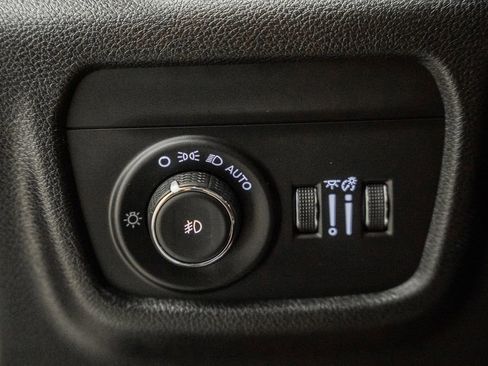 Certified 2024 Jeep Grand Cherokee L Limited image 45