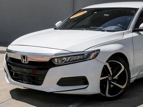 Used 2020 Honda Accord Sport image 9