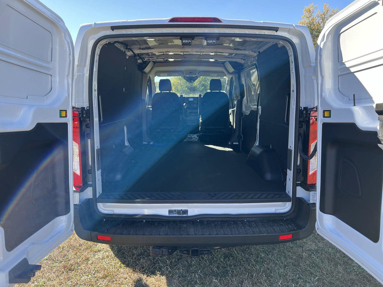 Used 2024 Ford Transit 350 Low Roof w/ Exterior Upgrade Package RWD image 11