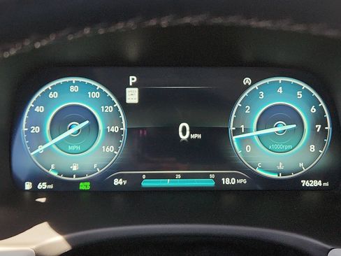 Used 2023 Hyundai Palisade SEL w/ Premium Package FWD image 18