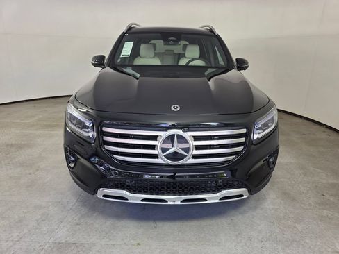 New 2026 Mercedes-Benz GLB 250 image 2
