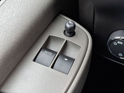 Certified 2024 Chevrolet Express 2500 w/ Driver Convenience Package image 24