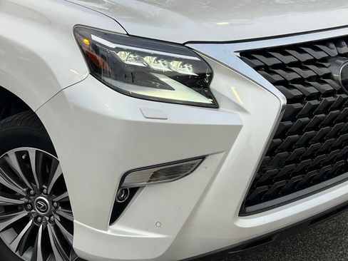 Used 2023 Lexus GX 460 Luxury image 34