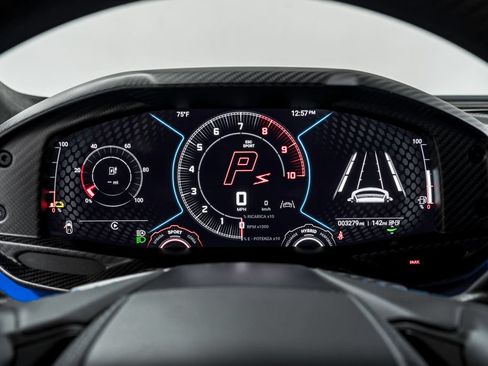Used 2025 Lamborghini Revuelto AWD/4WD image 16