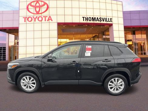 New 2025 Toyota Corolla Cross LE image 8