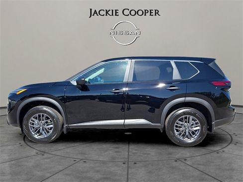 New 2026 Nissan Rogue S image 2