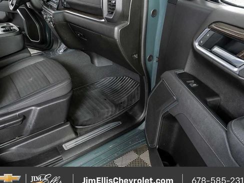 Certified 2025 Chevrolet Silverado 1500 LT AWD/4WD image 22