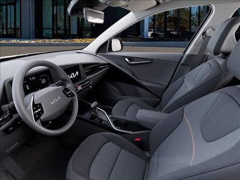 New 2026 Kia Niro LX FWD image 17