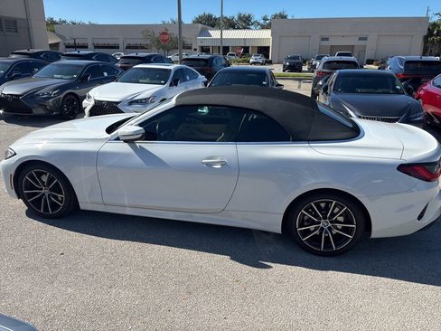 Used 2021 BMW 430i Convertible w/ Convenience Package image 9