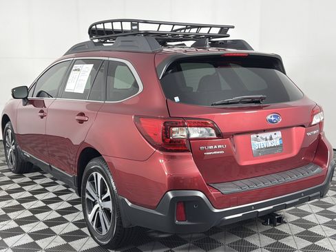 Used 2018 Subaru Outback 2.5i Limited AWD/4WD image 26