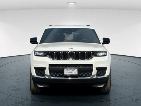 New 2026 Jeep Grand Cherokee L 4WD image 10