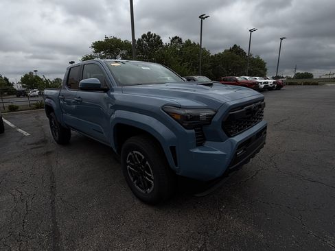 New 2026 Toyota Tacoma TRD Sport AWD/4WD image 2