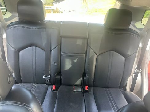 Used 2014 Cadillac SRX Luxury w/ Driver Awareness Package FWD image 16