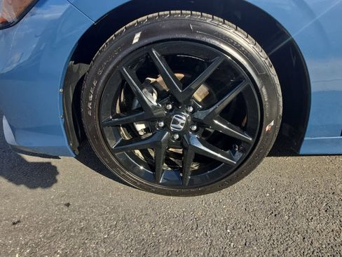 Certified 2025 Honda Civic Sport image 11