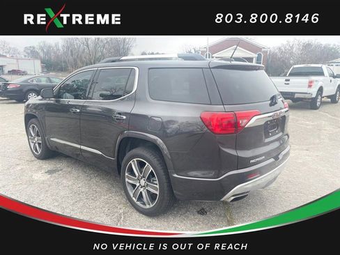 Used 2017 GMC Acadia Denali w/ Technology Package image 5