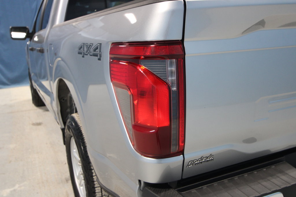 Used 2025 Ford F150 XL w/ Equipment Group 104A Hybrid AWD/4WD image 35