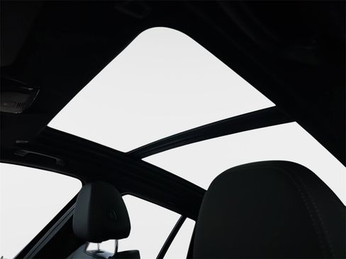 Used 2023 BMW X3 xDrive30i w/ M Sport Package image 32