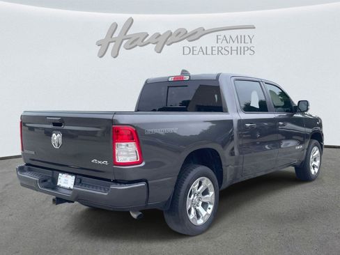 Used 2022 RAM 1500 Big Horn AWD/4WD image 3