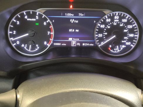 Used 2024 Nissan Sentra SV FWD image 23