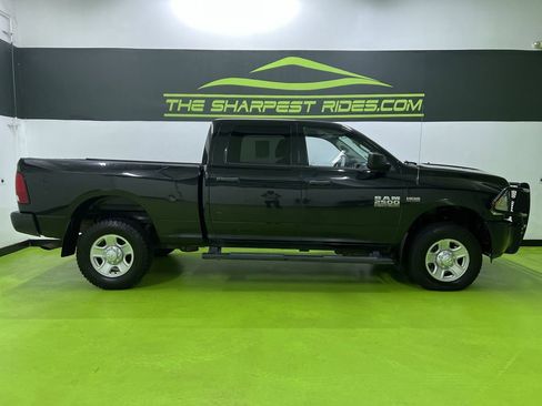 Used 2018 RAM 2500 Tradesman w/ Popular Equipment Group AWD/4WD image 11