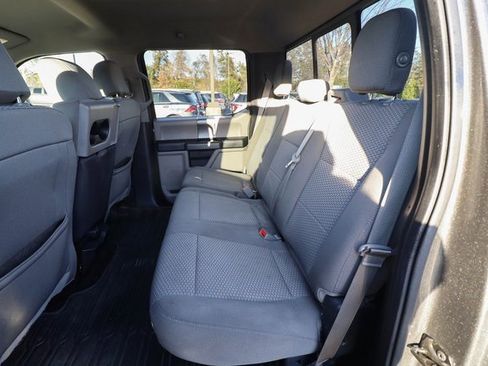 Used 2018 Ford F150 XLT w/ Equipment Group 302A Luxury image 39