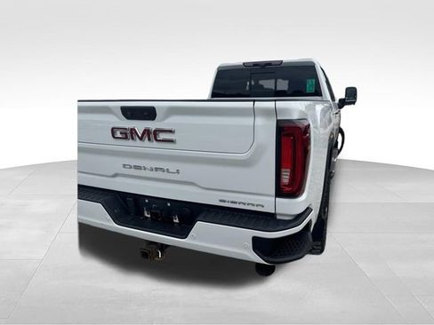 Used 2020 GMC Sierra 2500 Denali w/ Technology Package AWD/4WD image 12