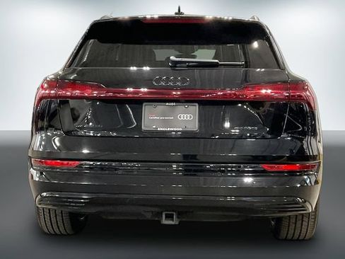 Certified 2023 Audi e-tron Premium Plus w/ Premium Plus Package AWD/4WD image 4
