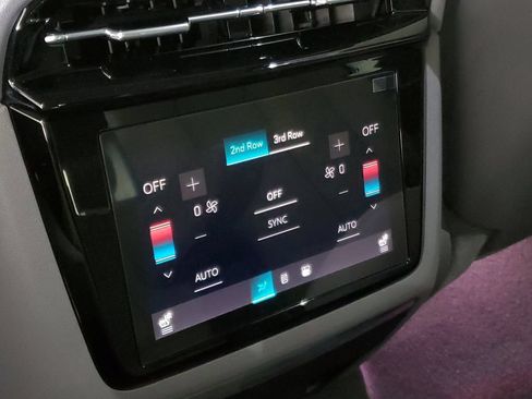 Used 2026 Cadillac Escalade IQ Sport 1 AWD/4WD image 12