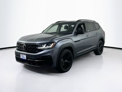 Used 2022 Volkswagen Atlas SEL R-Line