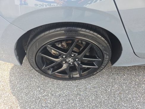 Certified 2024 Honda Civic Sport image 11