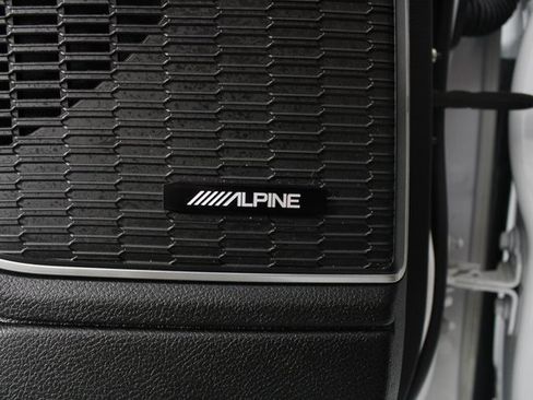 Used 2022 Jeep Grand Cherokee Limited 4xe w/ Luxury Tech Group II image 19