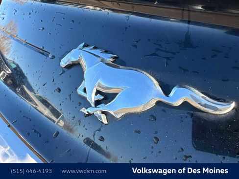 Used 2018 Ford Mustang Coupe image 6