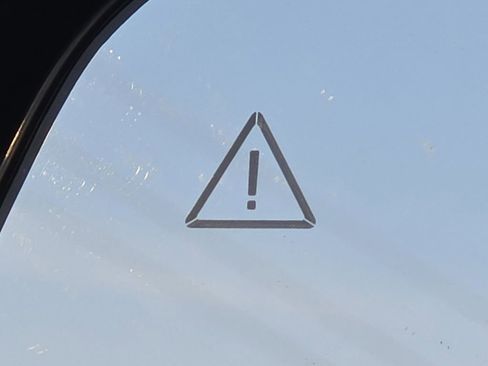 New 2026 Kia Carnival EX image 8