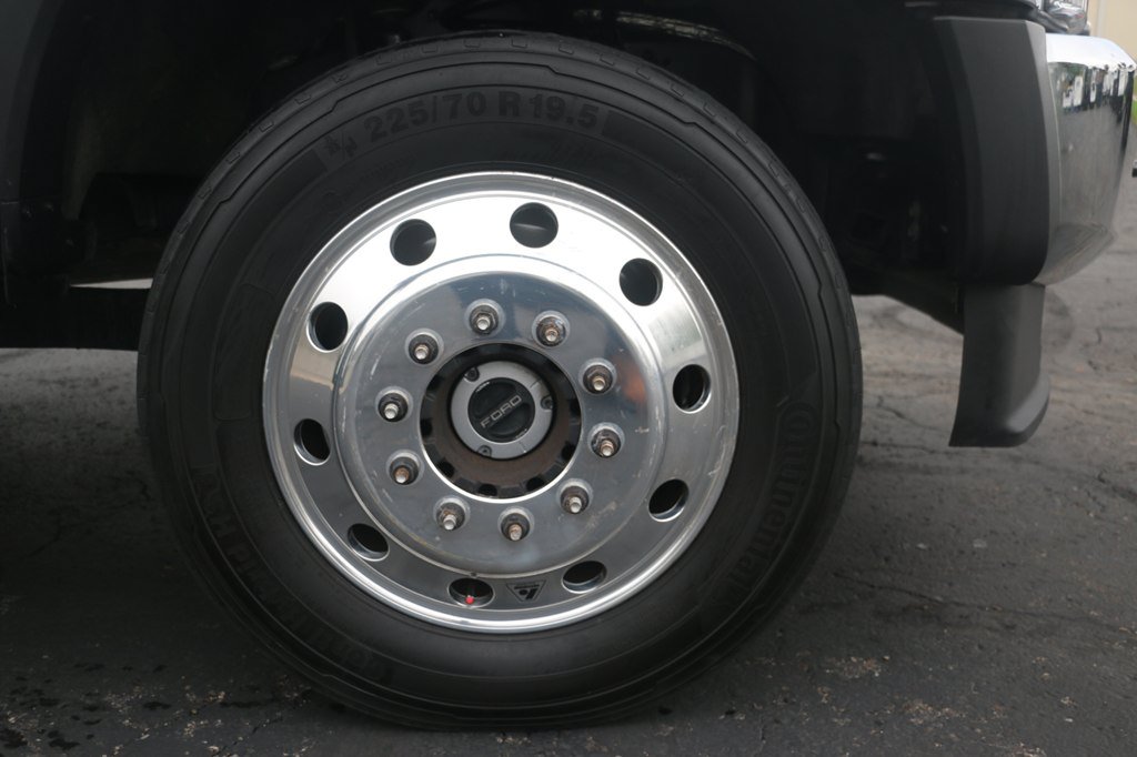 Used 2022 Ford F550 4x4 Crew Cab Super Duty w/ Power Equipment Group image 47