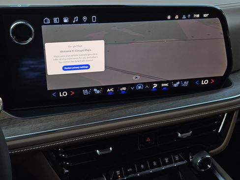 New 2026 Chevrolet Suburban High Country AWD/4WD image 18