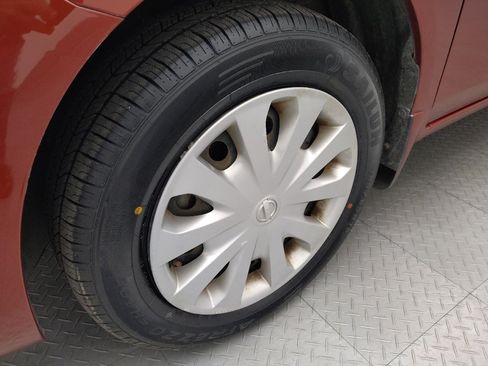 Used 2019 Nissan Versa S Plus FWD image 31