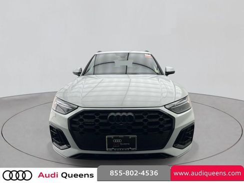 Used 2025 Audi Q5 2.0T Premium Plus w/ Premium Plus Package AWD/4WD image 2